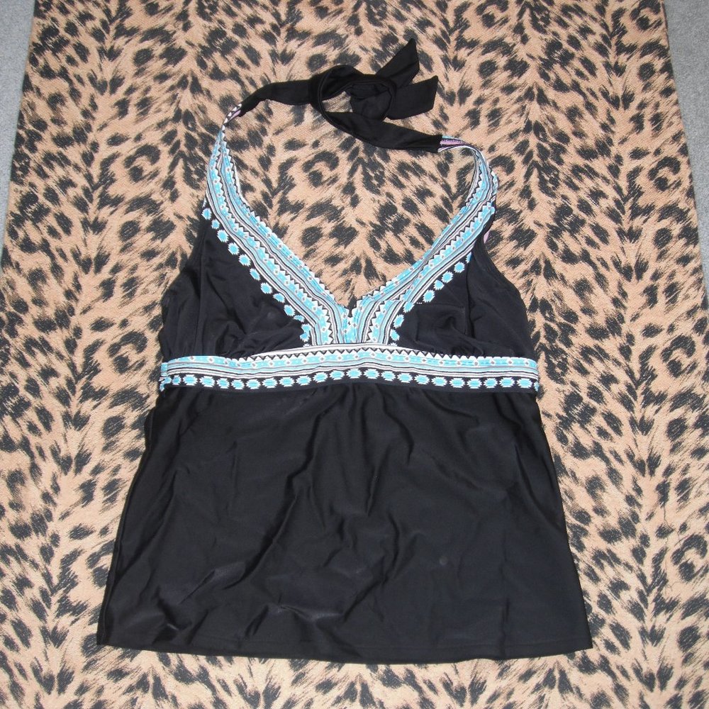 Athleta Bathing Suit Top Women's Size 38   B/C